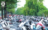 Tranh thủ người hâm mộ đón đội Olympic Việt Nam, nhiều điểm trông giữ xe tự phát chặt chém tại Mỹ Đình